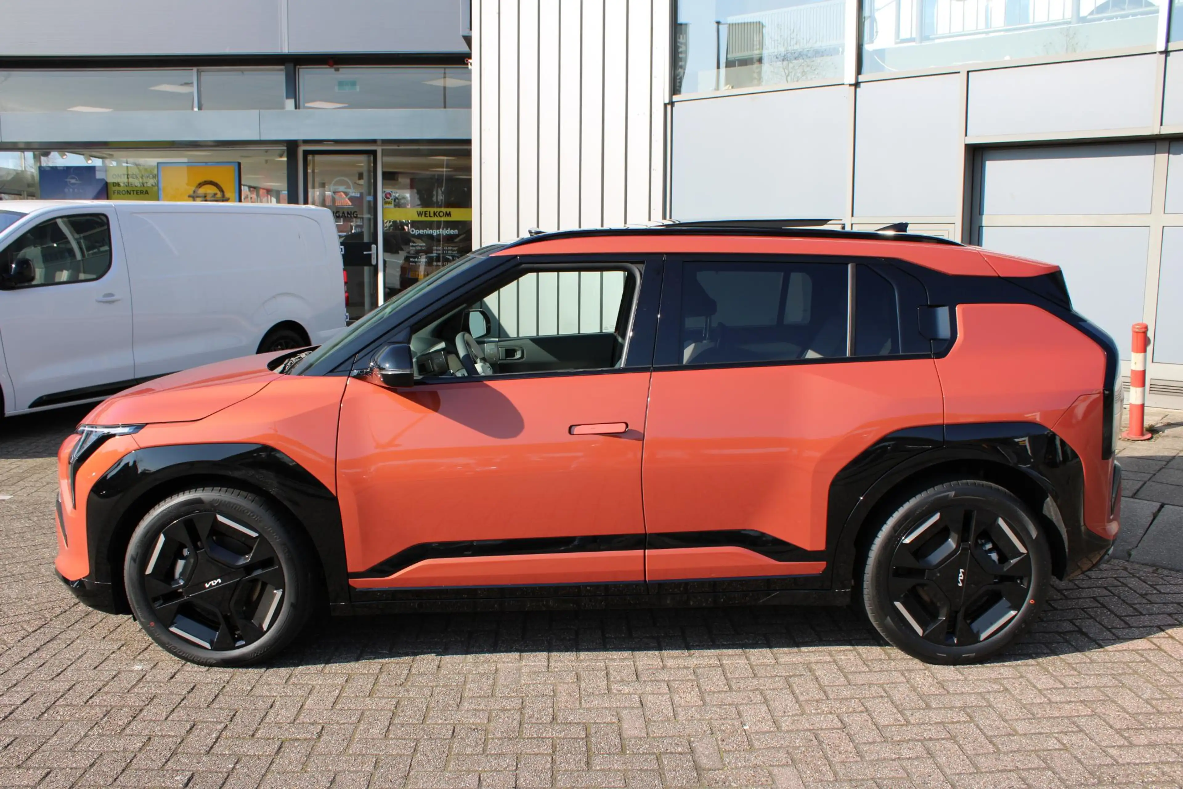Kia EV3 GT-Line 81.4 kWh | Direct Beschikbaar | Adaptive C — photo 6