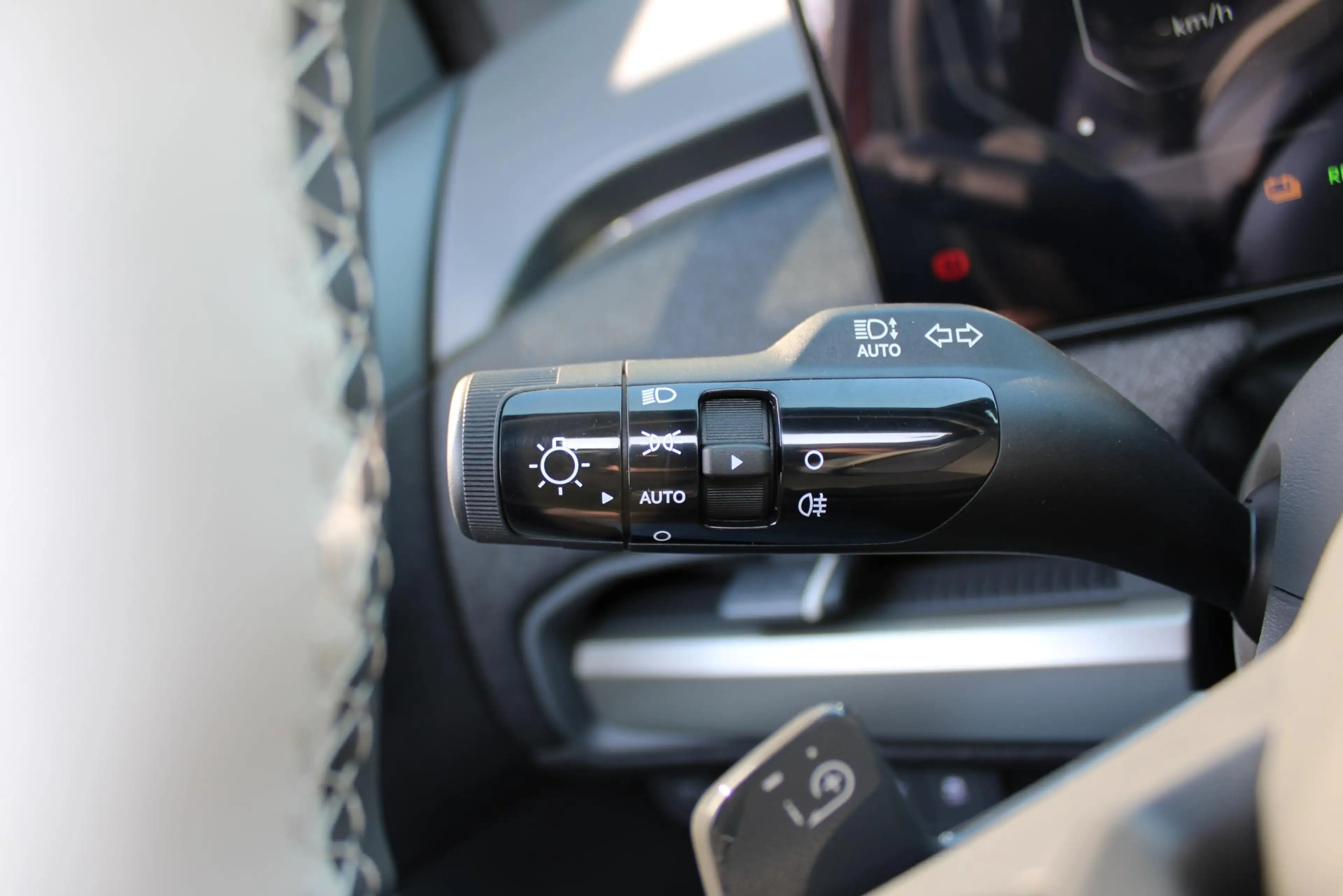 Kia EV3 GT-Line 81.4 kWh | Direct Beschikbaar | Adaptive C — photo 11