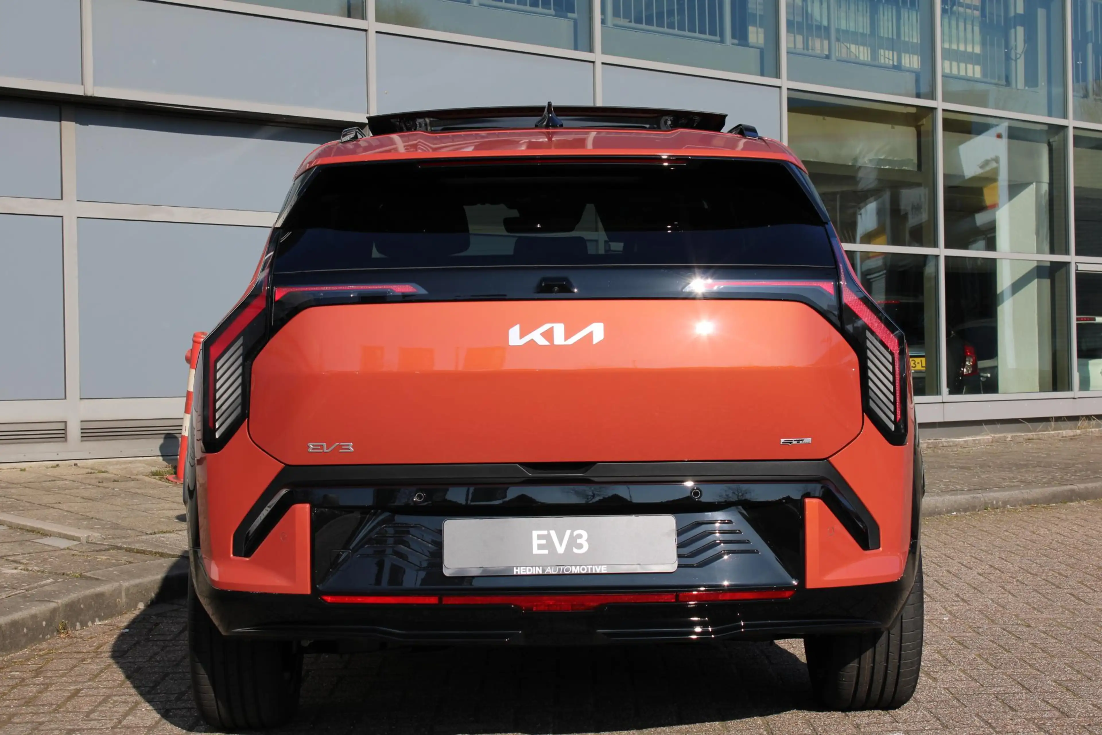 Kia EV3 GT-Line 81.4 kWh | Direct Beschikbaar | Adaptive C — photo 7
