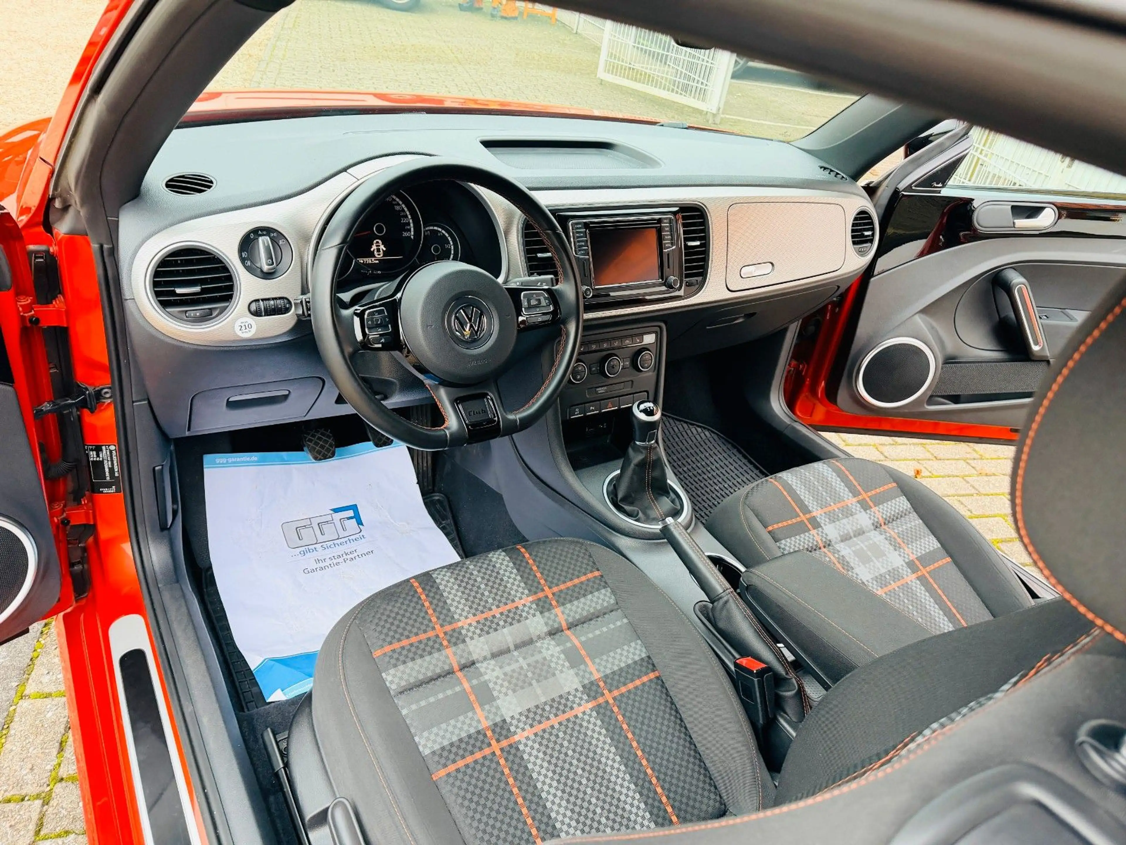 Volkswagen New Beetle Beetle Lim. Club BMT+Navi+Wartung NEU — photo 19