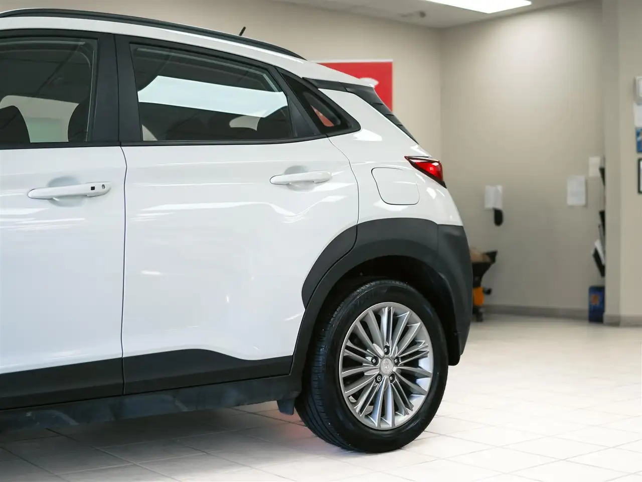 Hyundai KONA снимка Hyundai KONA