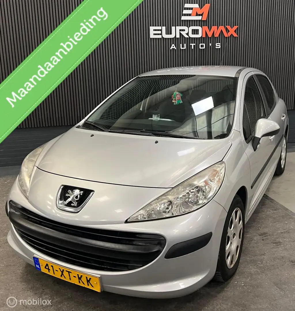 Peugeot 207 1.4 VTi XT NAP - 1e Eigenaar - Airco Grijs - 1