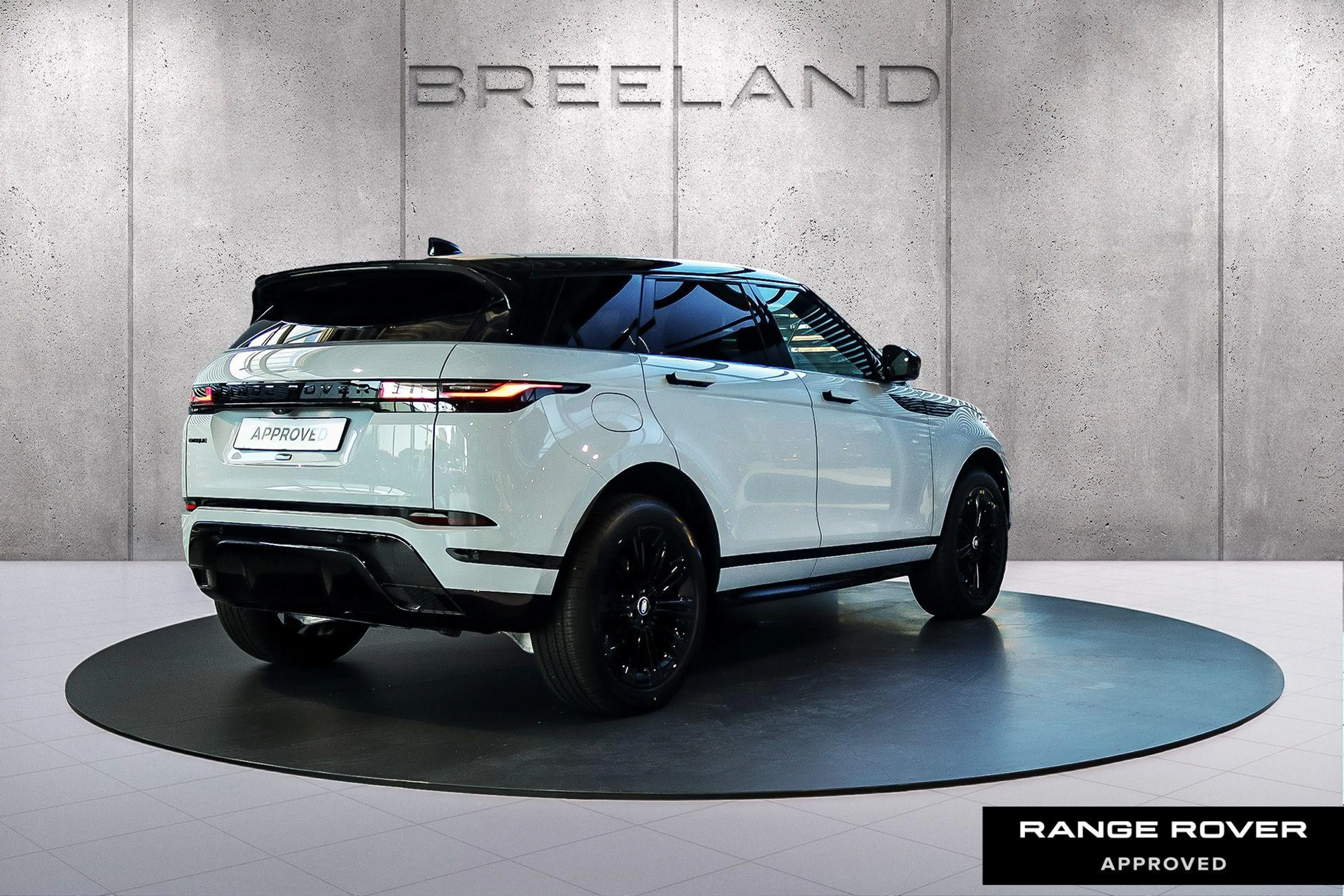 Land Rover Range Rover Evoque P270e AWD DYNAMIC SE -PANO.DAK|20"LM|BLACK PACK|CO — photo 2