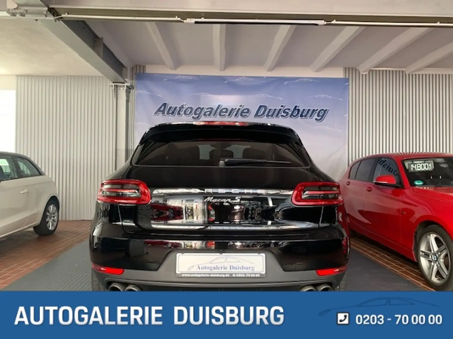 Porsche Macan S Pano Kamera Navi AD e-Sitze BOSE Allrad El.Heckk Noir - 2