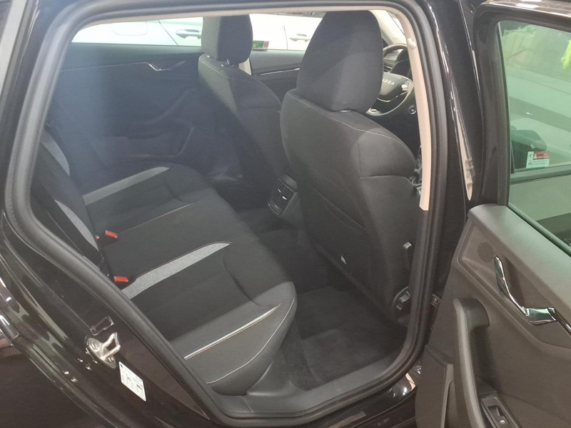 Skoda Scala 1.5 TSI DSG TOUR*MATRIX*AHK*KAMERA*SHZ*NAV — photo 5