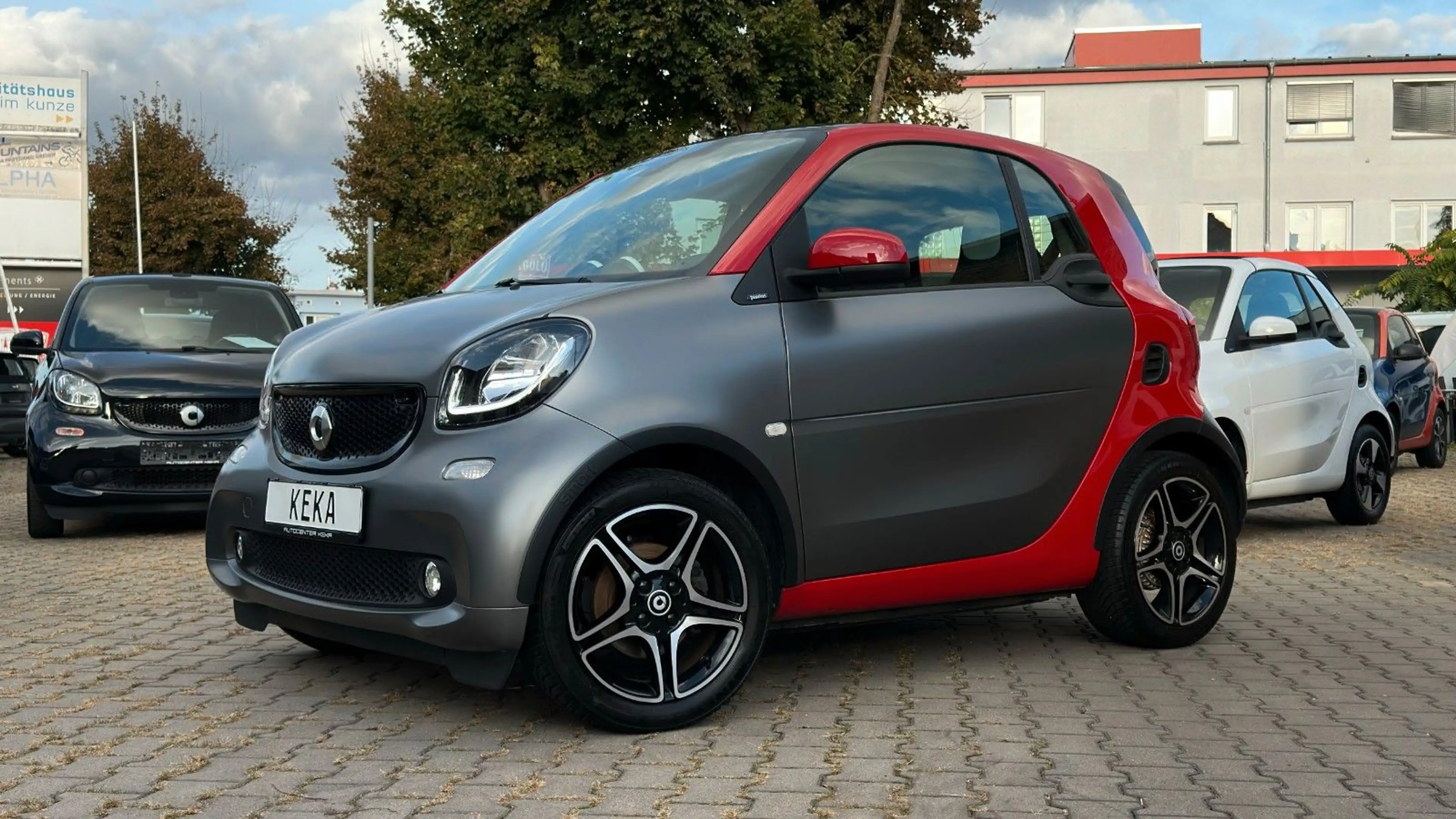 smart forTwo Coupe TURBO DCT SPORTPAKET! TITANIA MATT! PANO! — photo 4