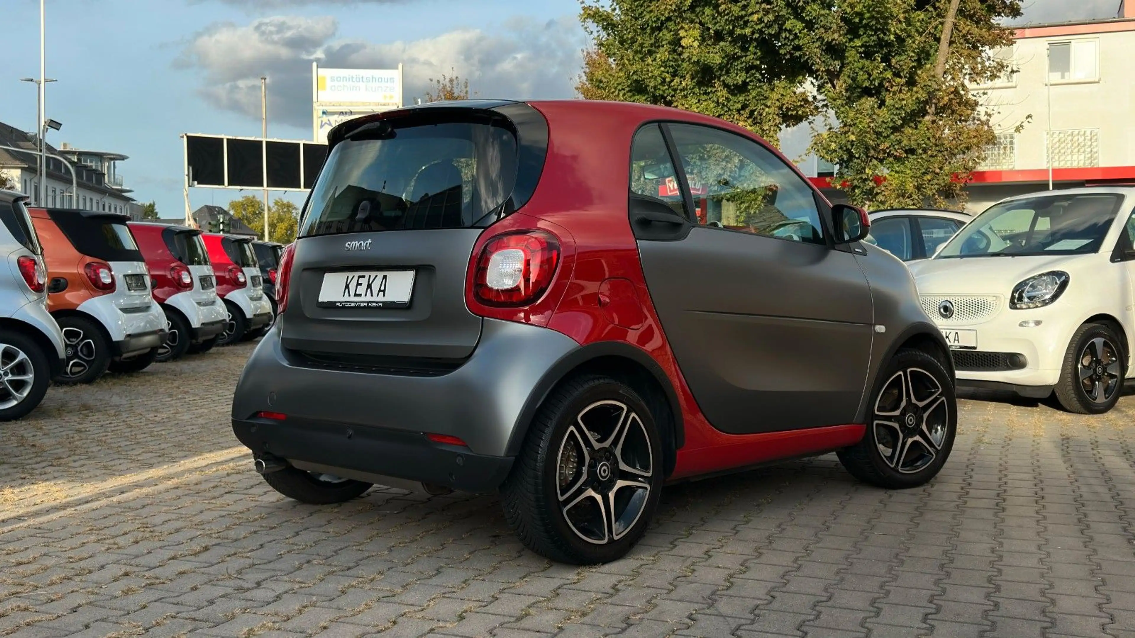 smart forTwo Coupe TURBO DCT SPORTPAKET! TITANIA MATT! PANO! — photo 11