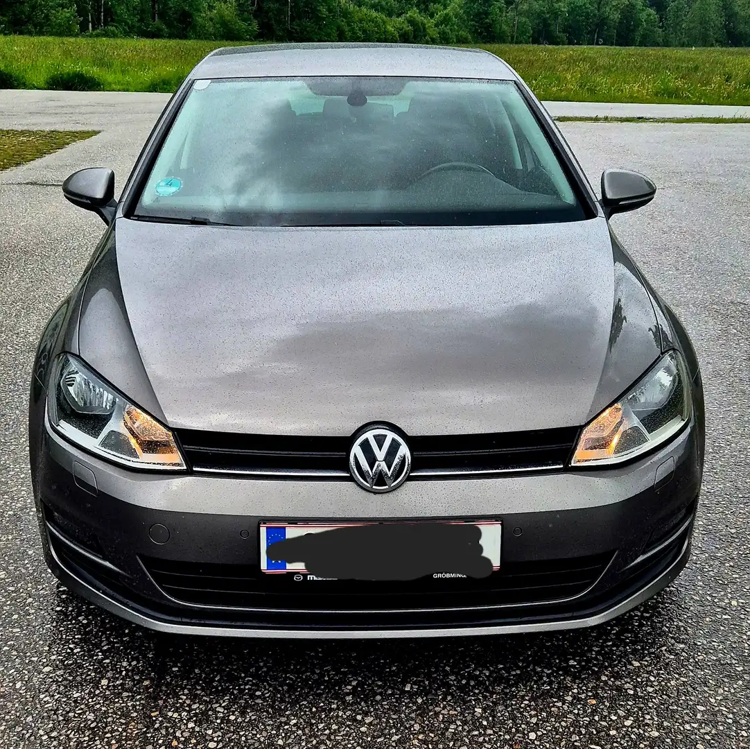 Volkswagen Golf Lounge 1,6 BMT TDI Grau - 1