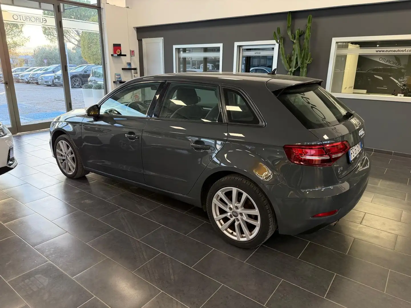 Audi A3 A3 Sportback 30 1.6 tdi Business 116cv Grigio - 2