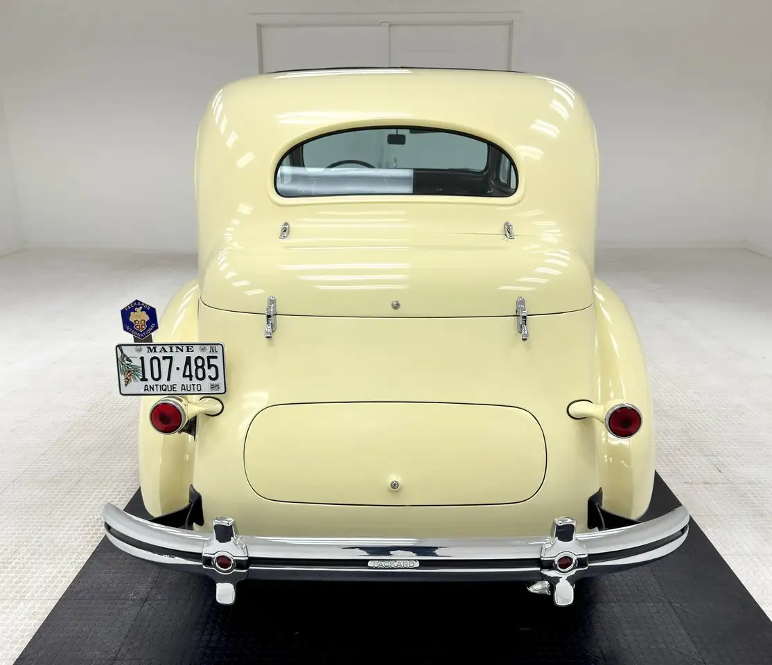 Packard 120 Sedan Series, foto 4