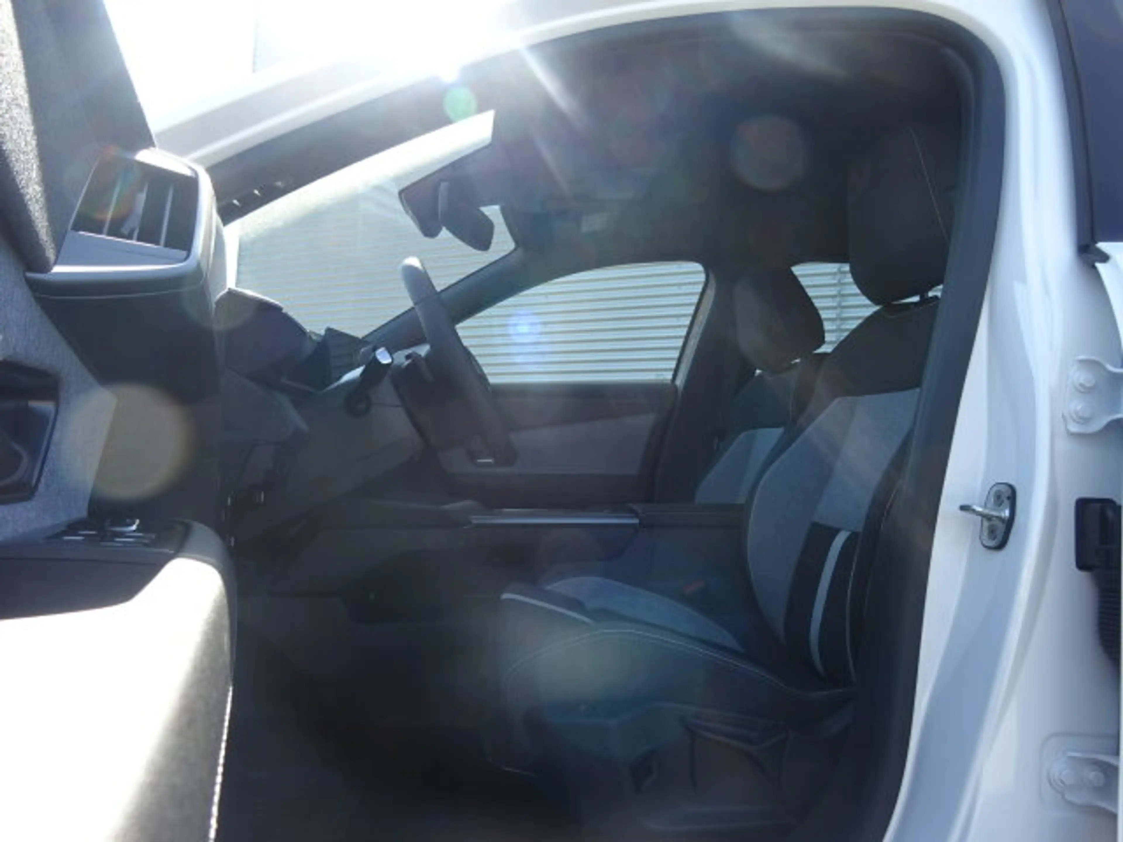 Opel Grandland Edition Hybrid Komf.Paket/AHK Autom./Klima/LED/Sitzhzg./eFH./Schadstoffarm nach Abgasnorm Euro 6e — photo 7