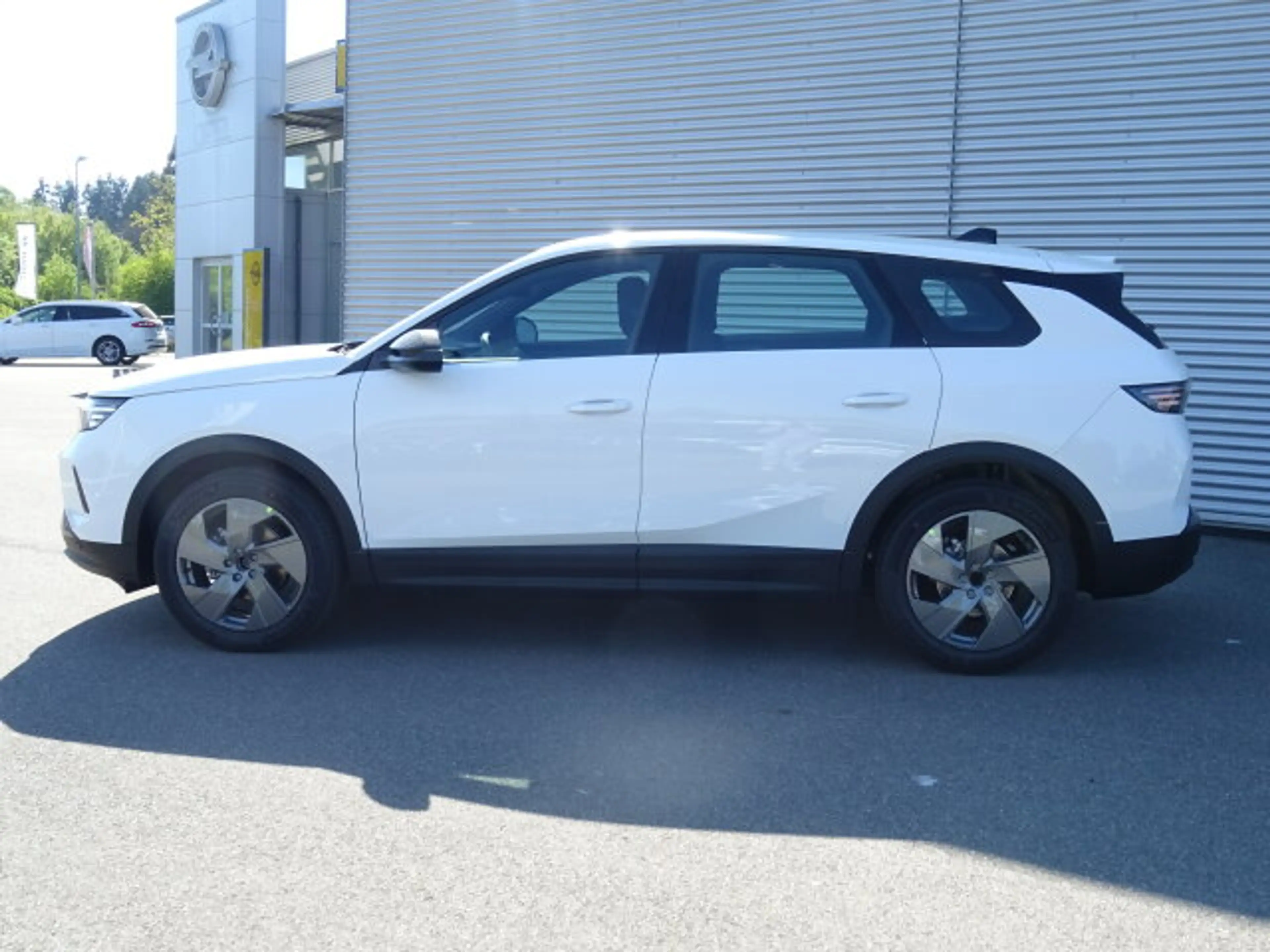 Opel Grandland Edition Hybrid Komf.Paket/AHK Autom./Klima/LED/Sitzhzg./eFH./Schadstoffarm nach Abgasnorm Euro 6e — photo 3