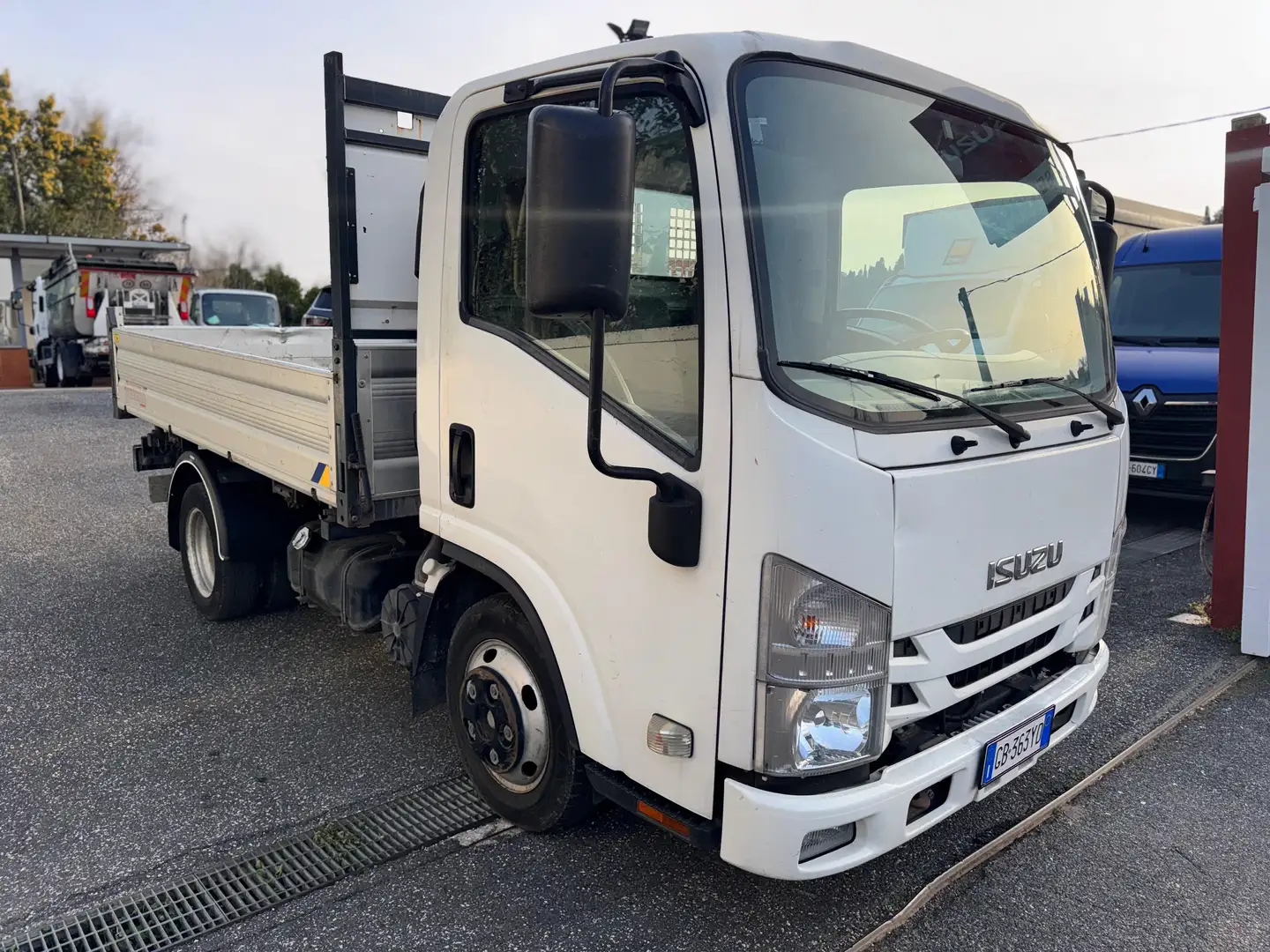 Isuzu NNR M21 1.9 122cv E6 RIB. TRILAT. PDF E GANCIO TRAINO - 2