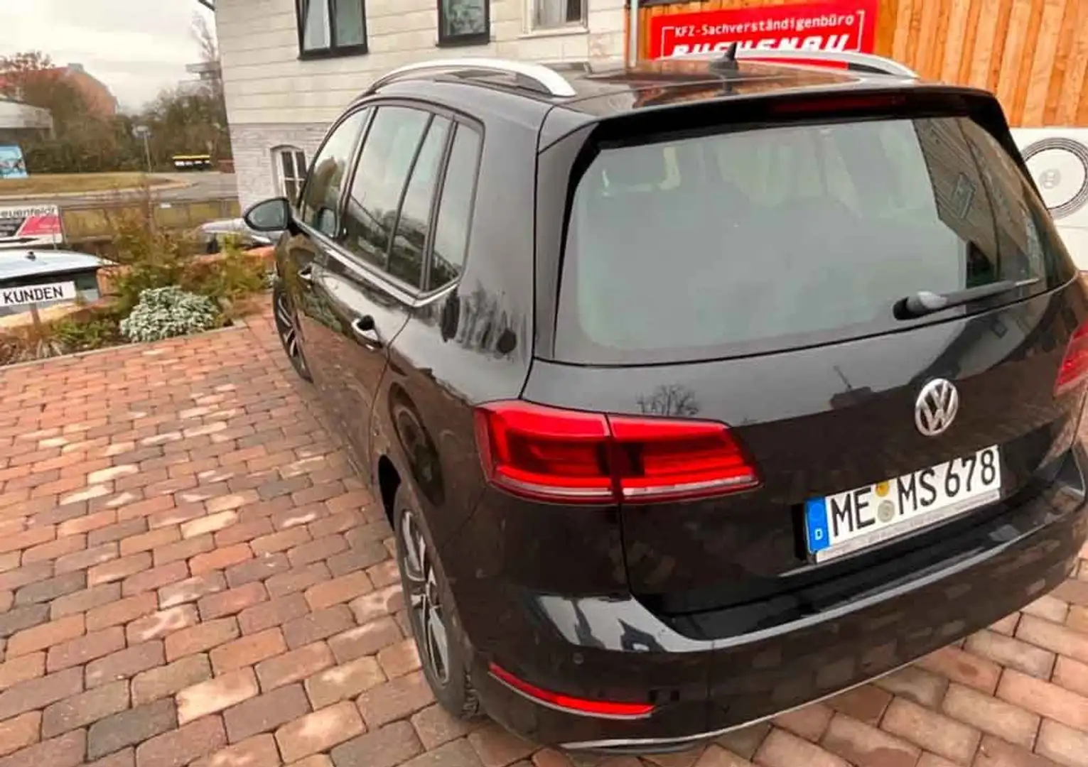 Volkswagen Golf Sportsvan Sportsvan 1.5 TSI ACT DSG / nur 33300 km Black - 2