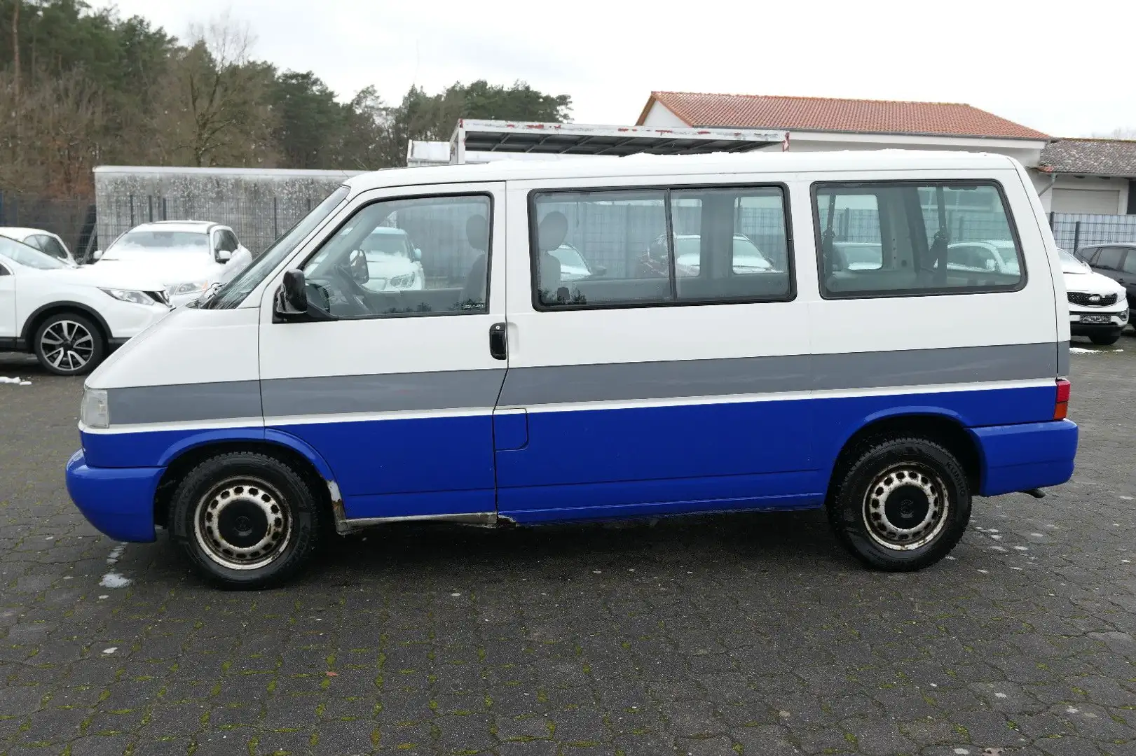 Volkswagen T4 Caravelle 2.5 TDI 65kW/AHK/Tempomat Weiß - 2