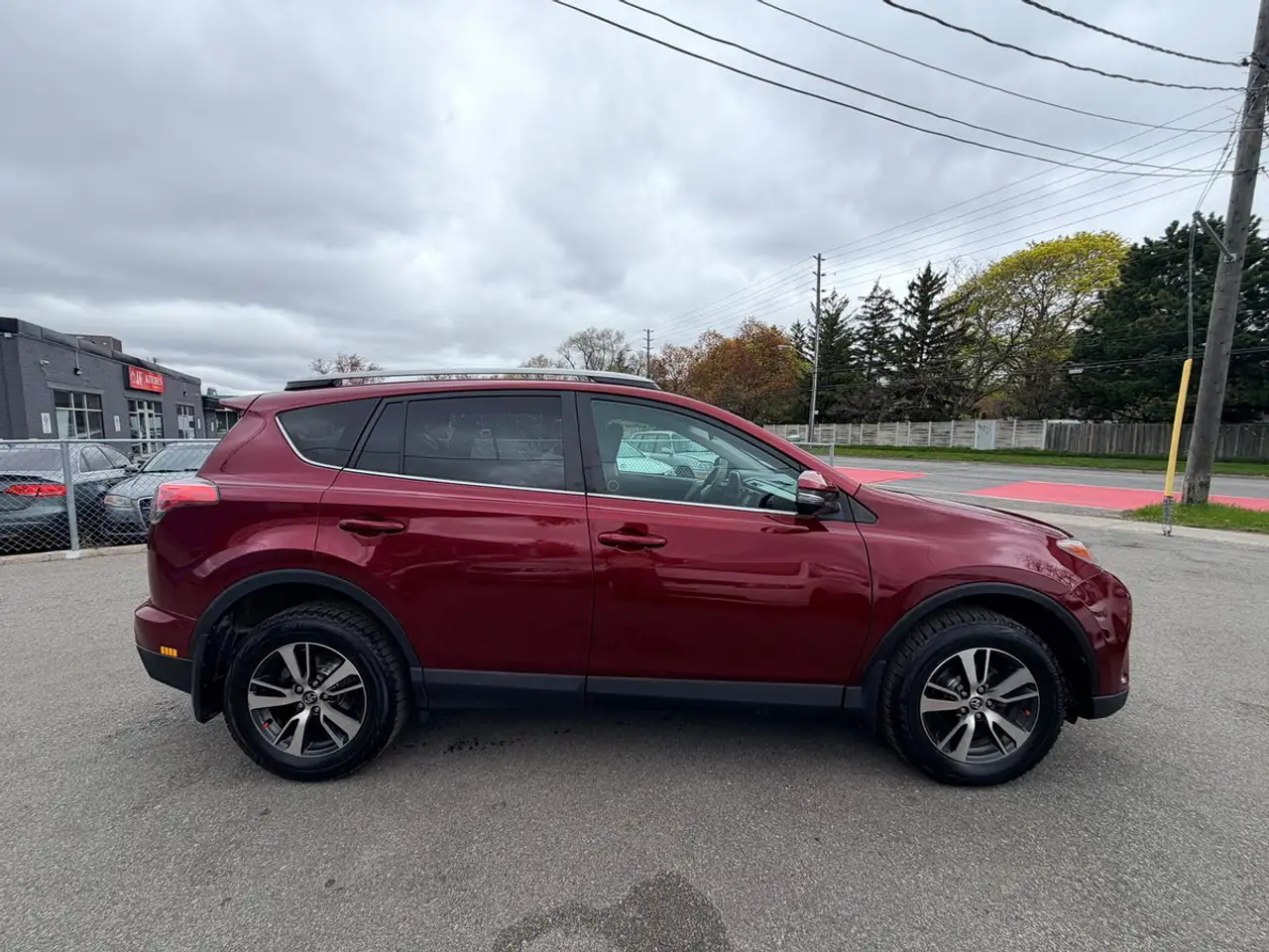 Toyota RAV 4 снимка Toyota RAV 4