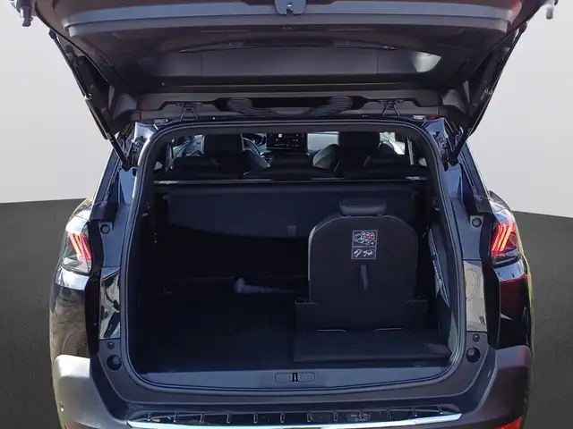 Peugeot 5008 view 7