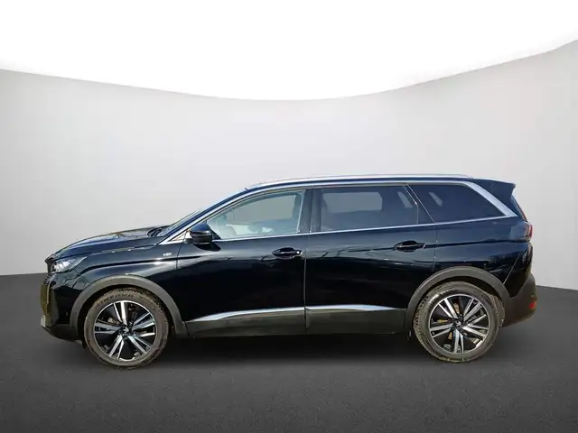 Peugeot 5008 view 4