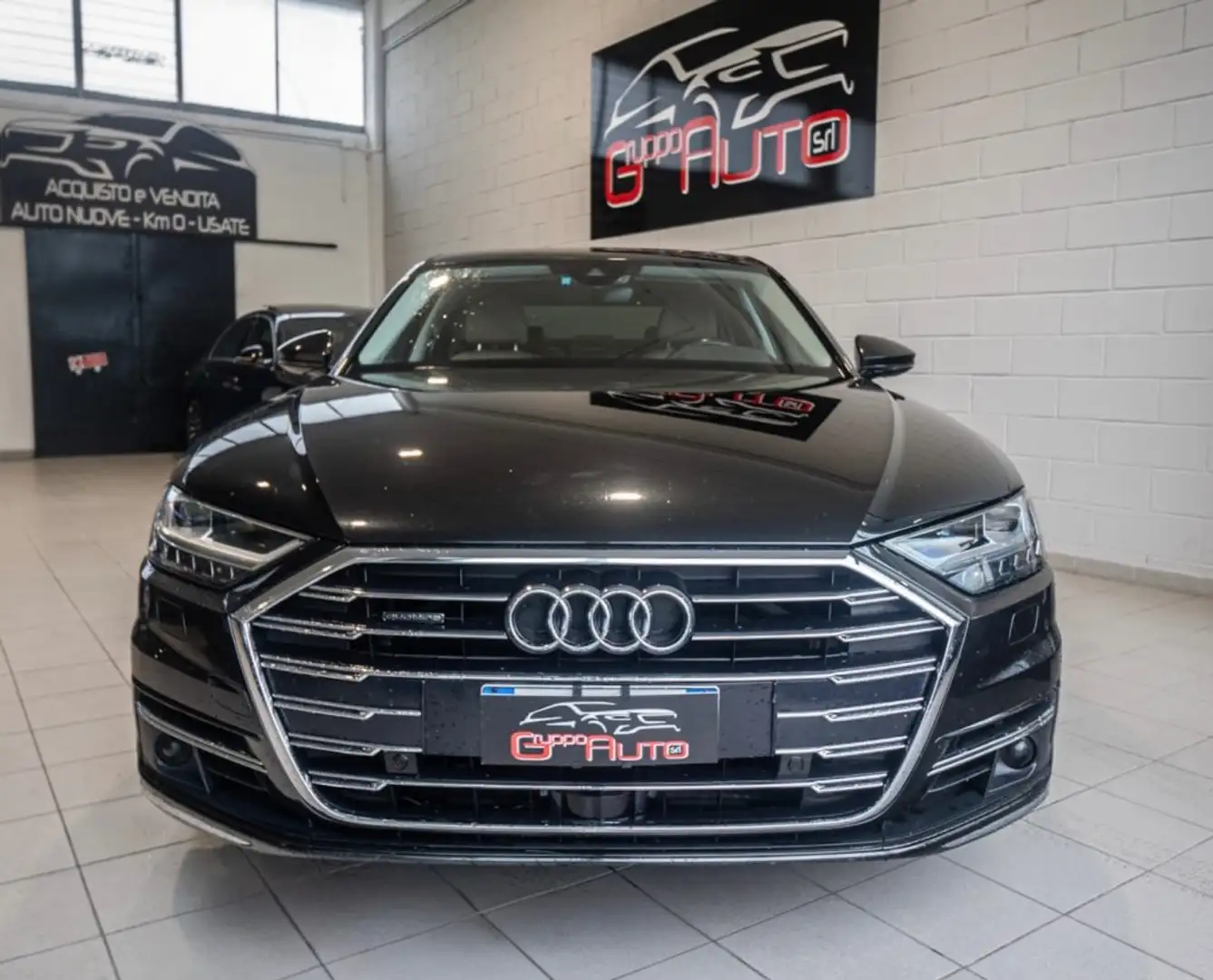 Audi A8 50 TDI 3.0 quattro tiptronic Noir - 2