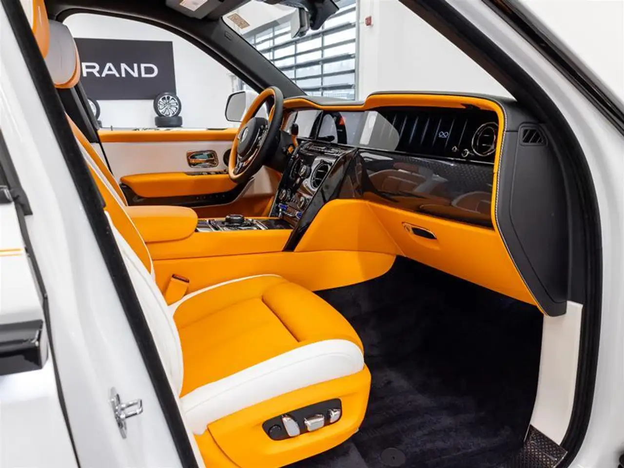 Rolls-Royce Cullinan fotografie Rolls-Royce Cullinan