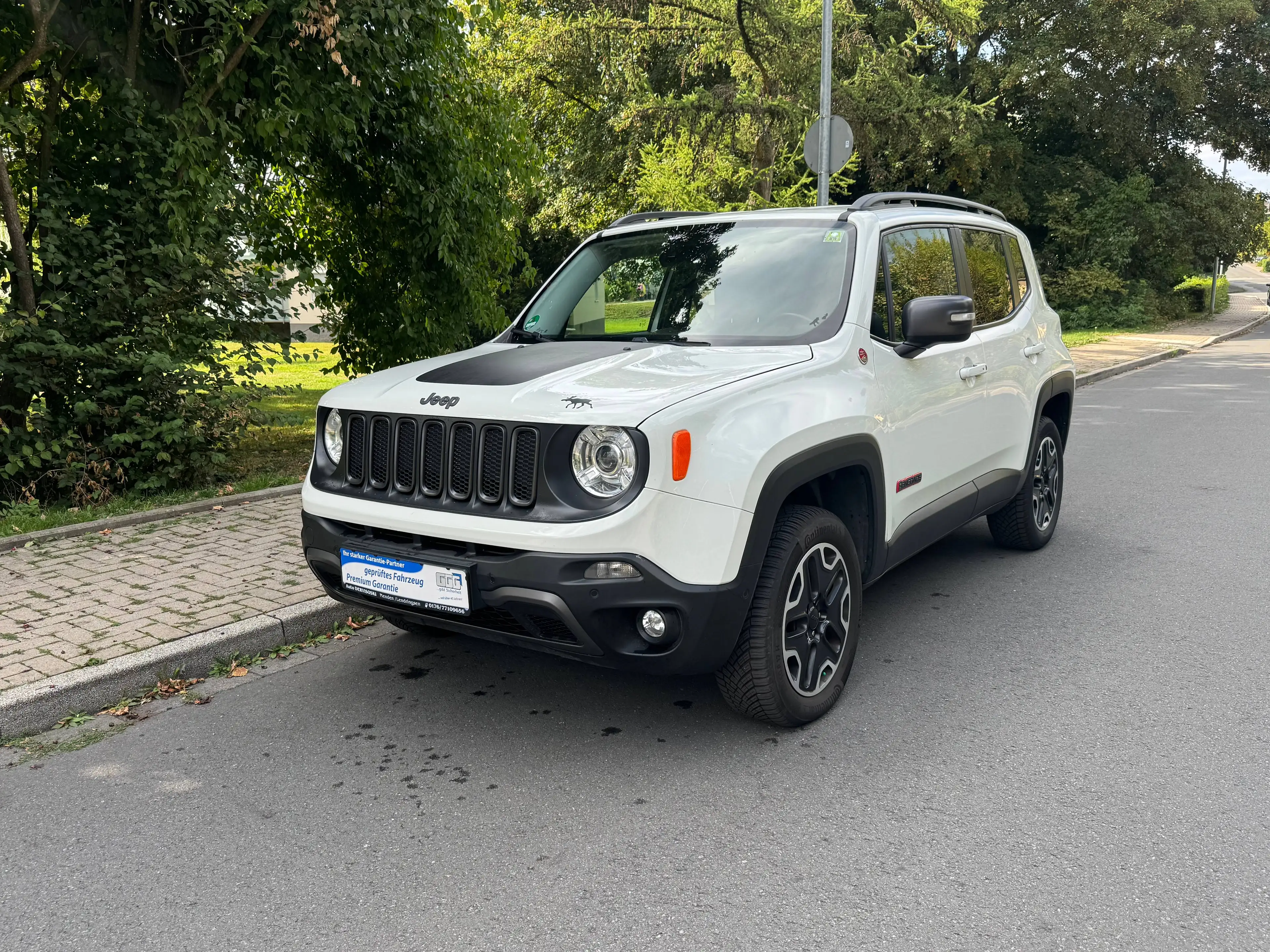 Jeep Renegade Trailhawk. 4+4 ALLRAD AUTOMATIK. KM 113.695. 170 PS