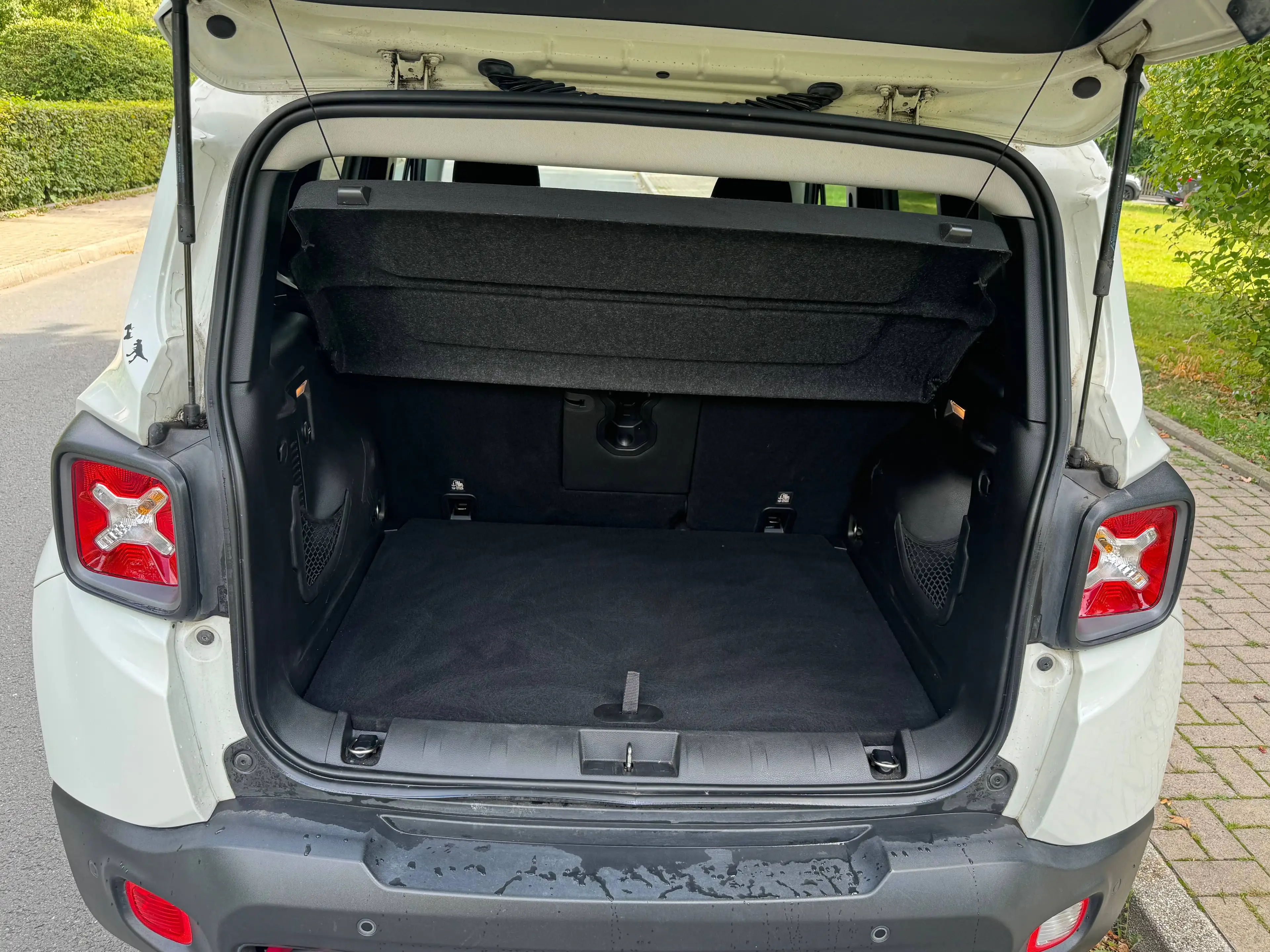 Jeep Renegade Trailhawk. 4+4 ALLRAD AUTOMATIK. KM 113.695. 170 PS — photo 8