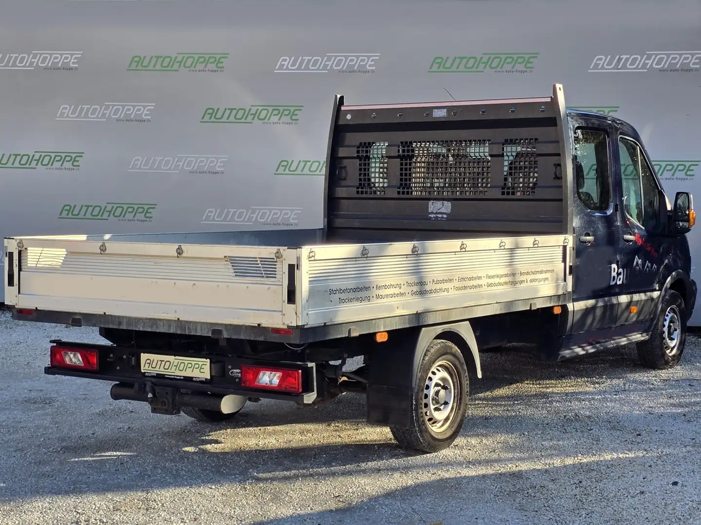 Ford Transit 350 L5, extralang, Anhängerkupplung, 7 Sitze Blau - 2