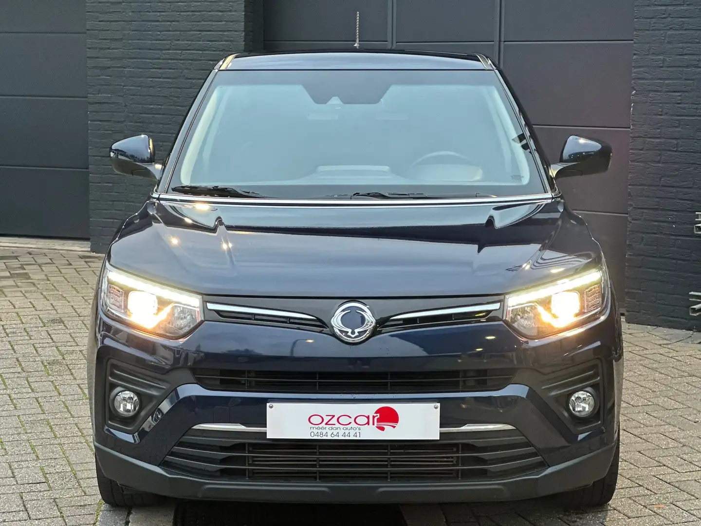 SsangYong Tivoli 1.5 T-GDi 163pk Aut. CarplayCam *Fabrieksgarantie Blue - 2