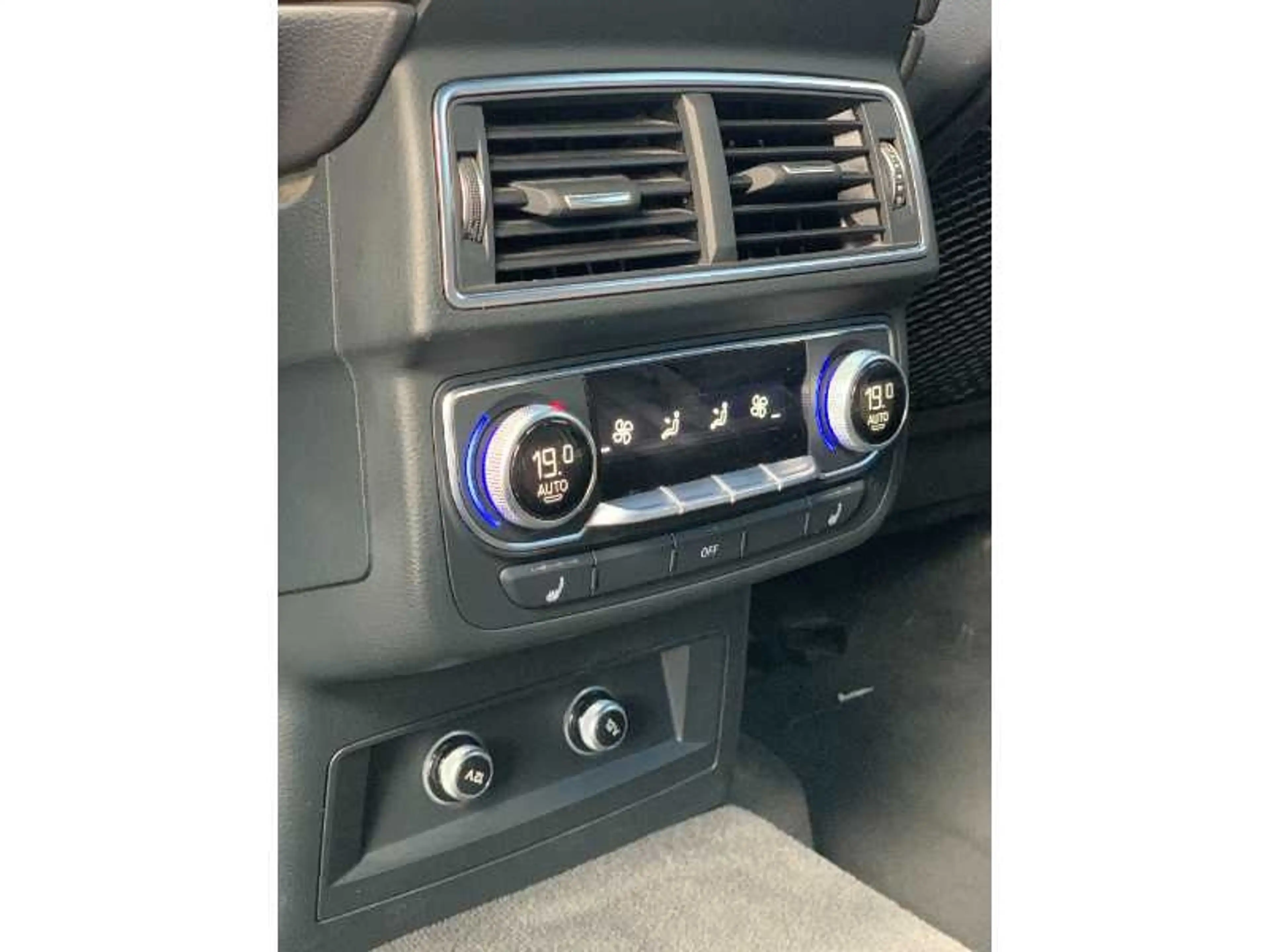 Audi Q7 50 TDI quattro*S-LINE*ERSTBESITZ*GARANTIE — photo 14
