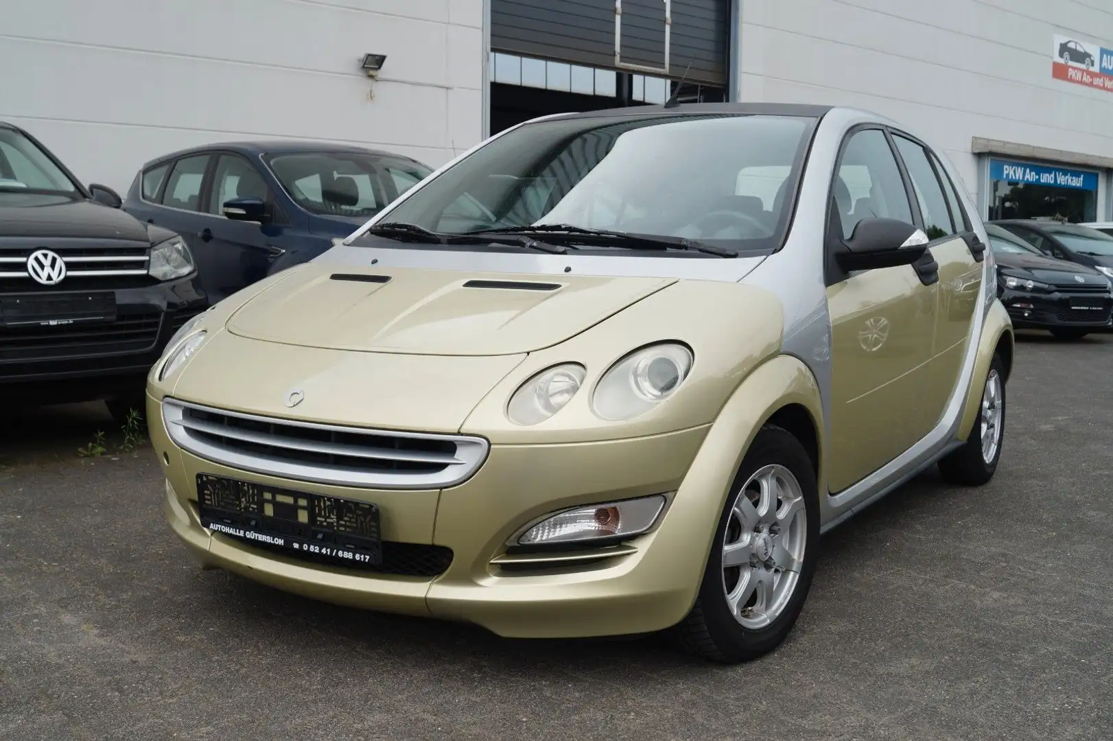 smart forFour 1.3 Basis 70kW*Klima* Argintiu - 1
