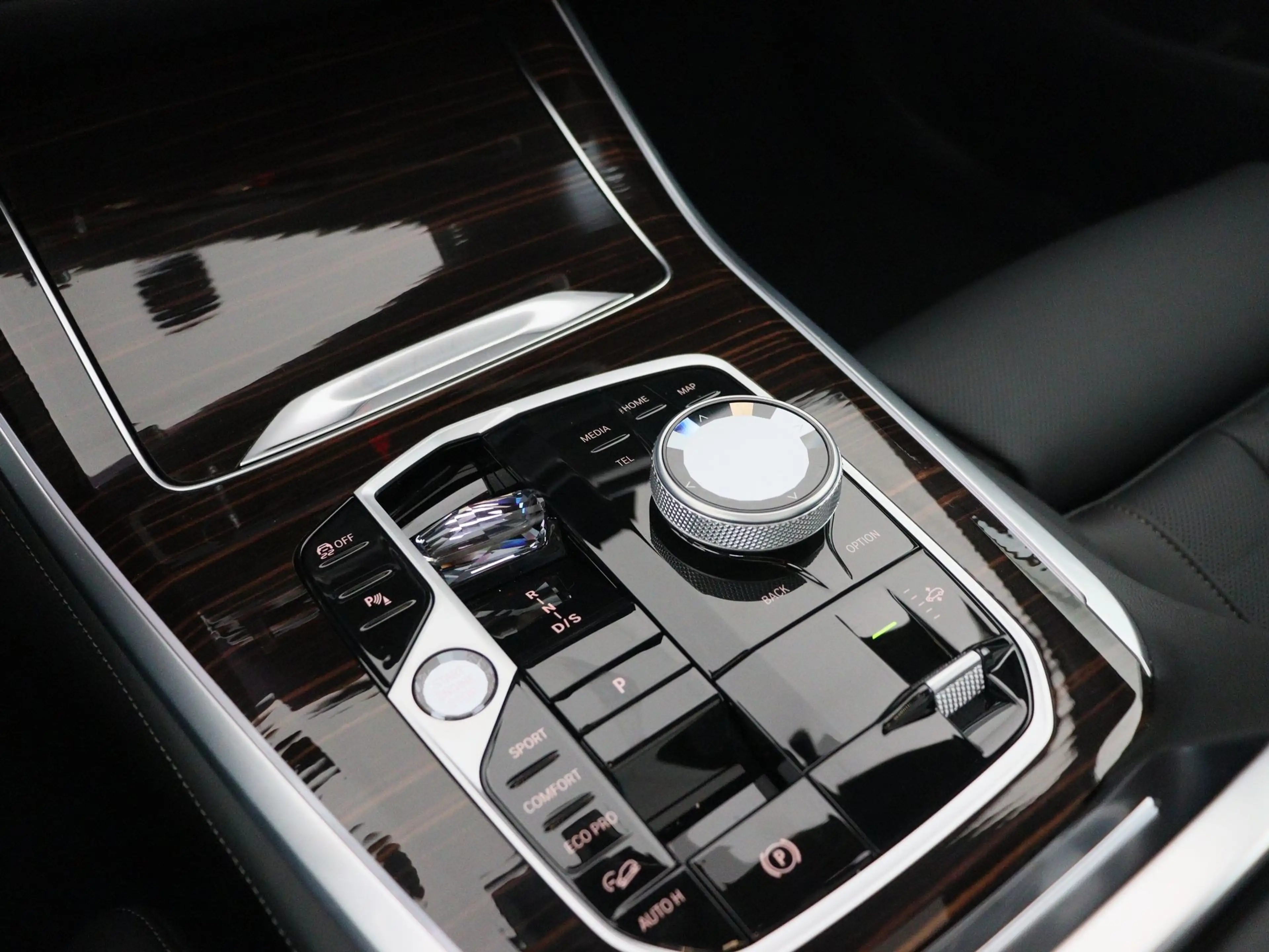 BMW X5 xDrive40i M Sport Pro 7-zits Incl. Klasse 5 Alarms — photo 10