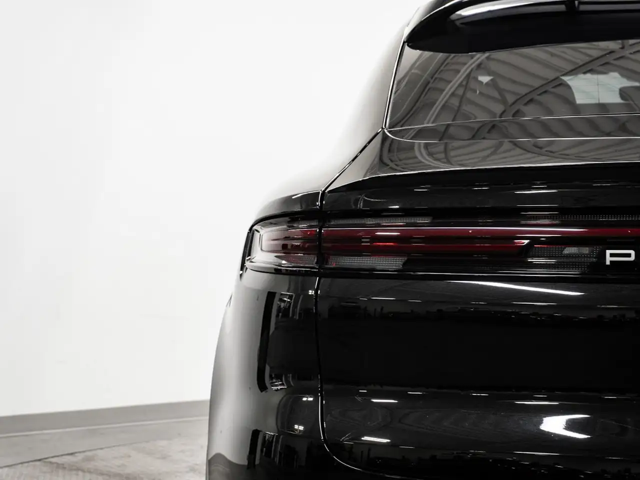 Porsche Cayenne снимка Porsche Cayenne