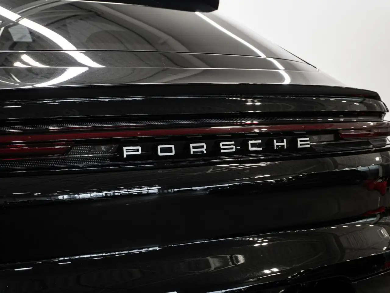 Porsche Cayenne снимка Porsche Cayenne