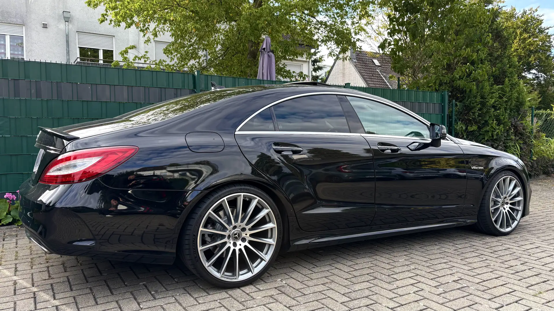 Mercedes-Benz CLS 500 AMG / Scheckheft / fast Vollausstattung / gepflegt Schwarz - 2