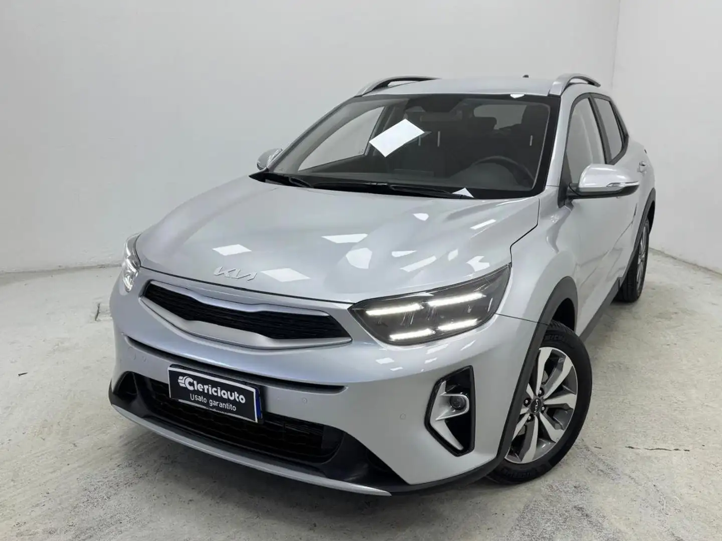 Kia Stonic 1.2 MPI Style Argent - 1