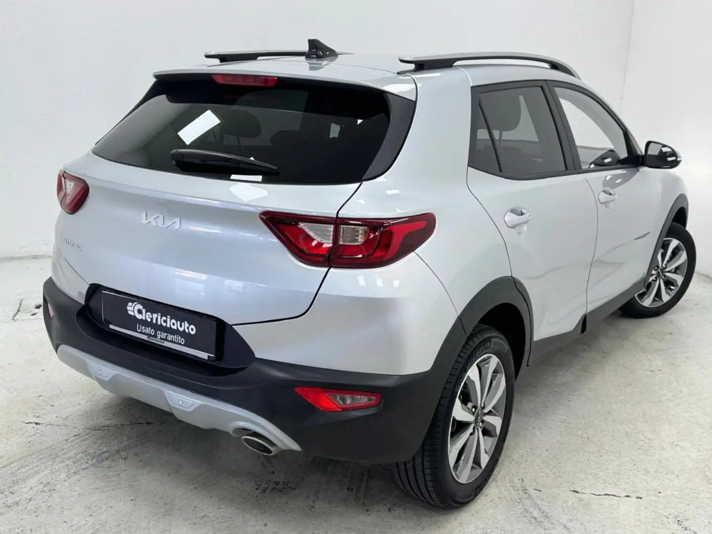 Kia Stonic 1.2 MPI Style Argent - 2