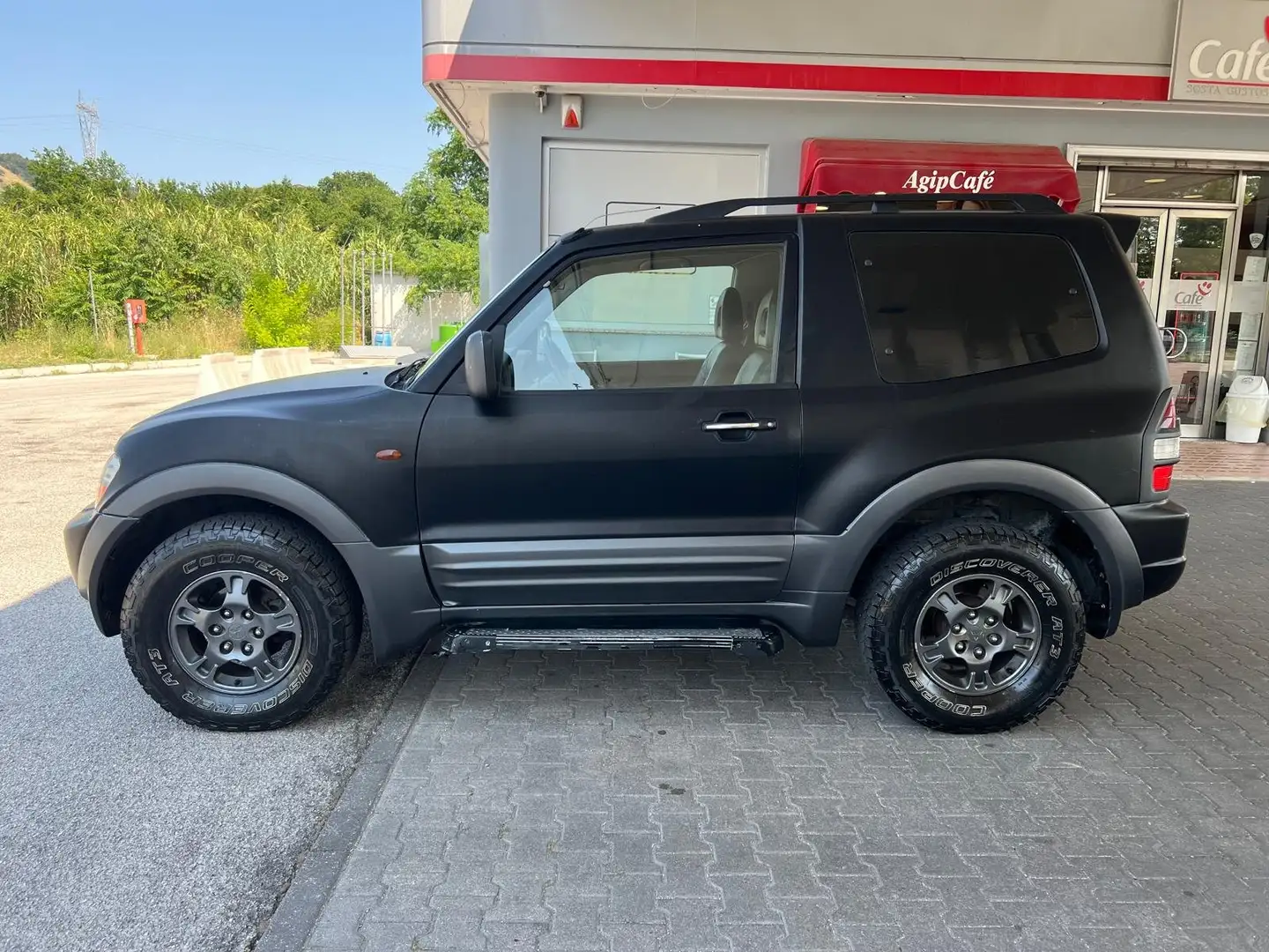 Mitsubishi Pajero 3.2 V60 turbo Diesel Noir - 1