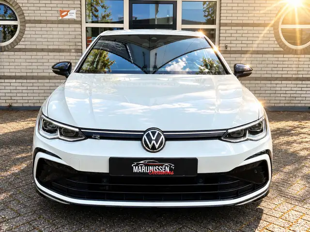 Volkswagen Golf view 5