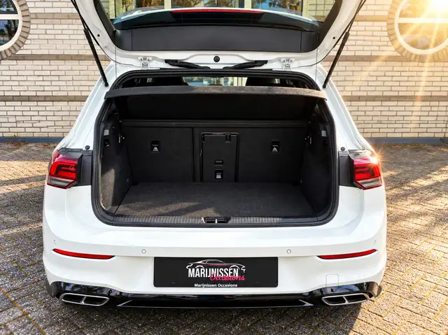 Volkswagen Golf view 6