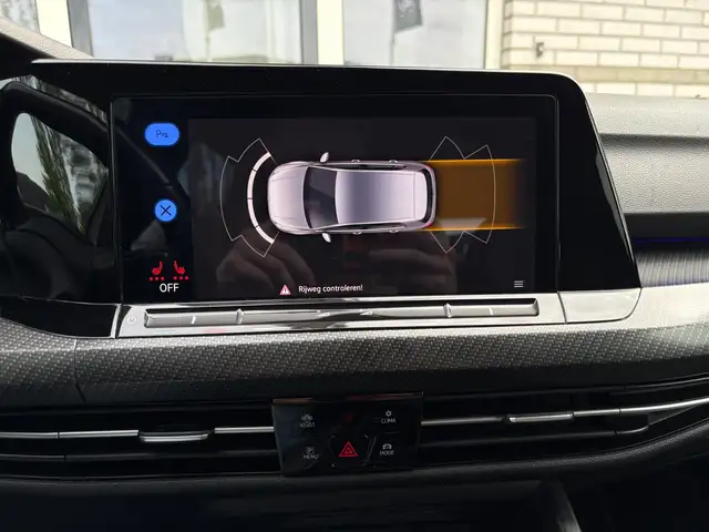 Volkswagen Golf view 16