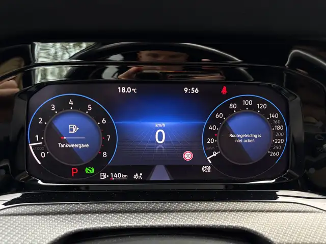 Volkswagen Golf view 13