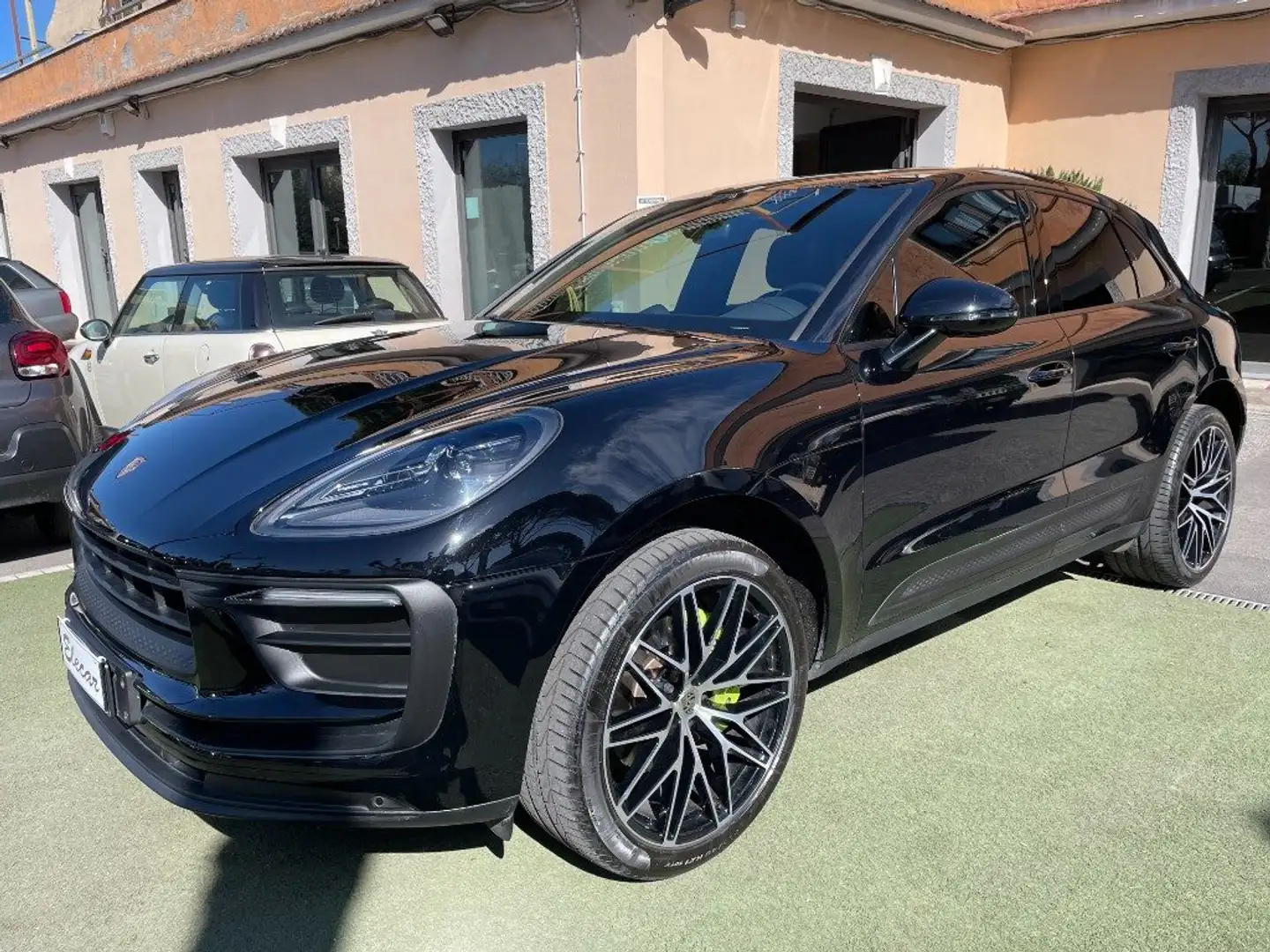 Porsche Macan 2.0 Noir - 1