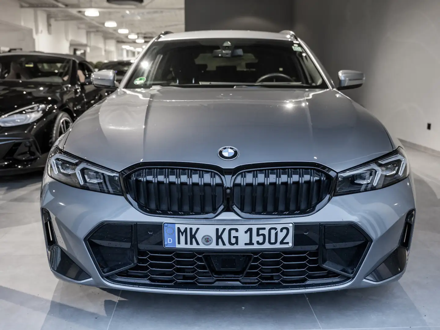 BMW 320 d Touring M-Sport Pro FACEL. AHK HUD 360° Grau - 2