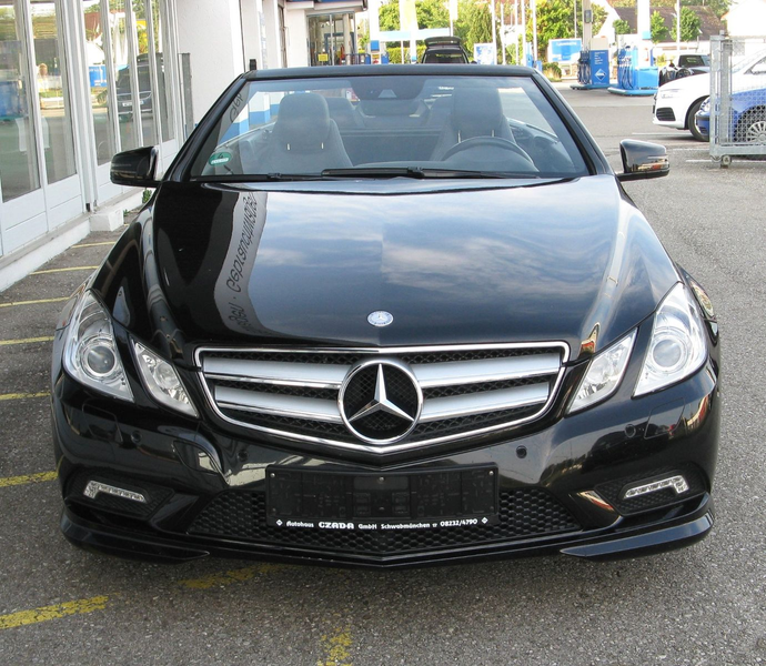 Mercedes-Benz E 350 CGI BlueEffi.*Cabrio*AMG Sportpaket*Salzfrei* — photo 9
