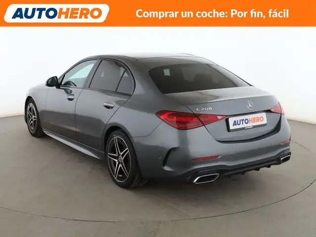 Mercedes-Benz C-Class view 4