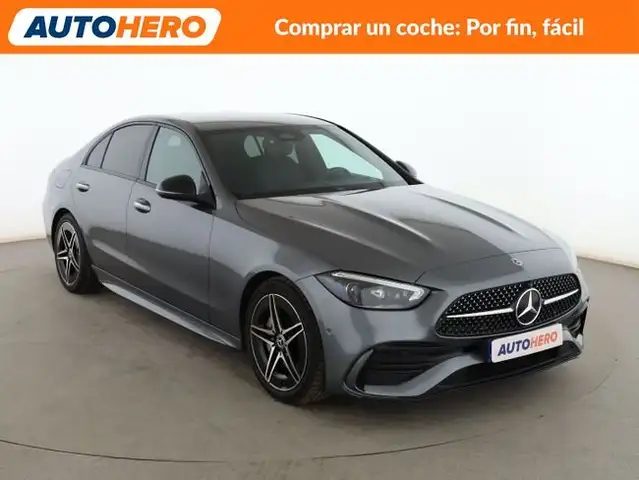 Mercedes-Benz C-Class view 8
