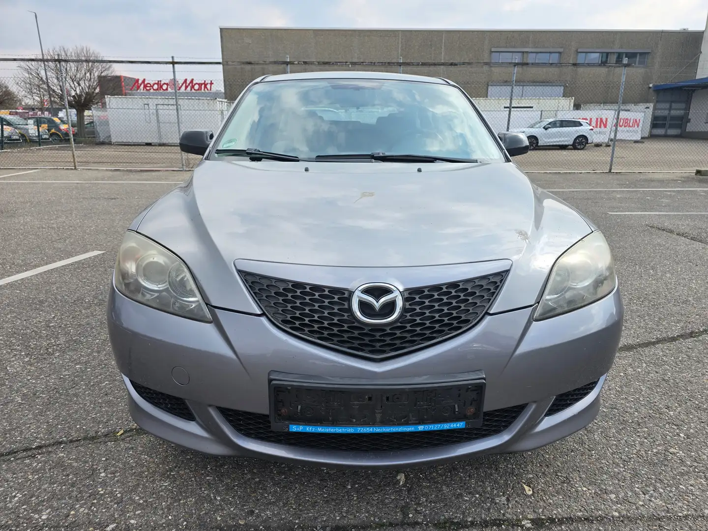 Mazda 3 3 Fließheck 1.4 Sport Comfort TÜV bis 3.2027 Grau - 2