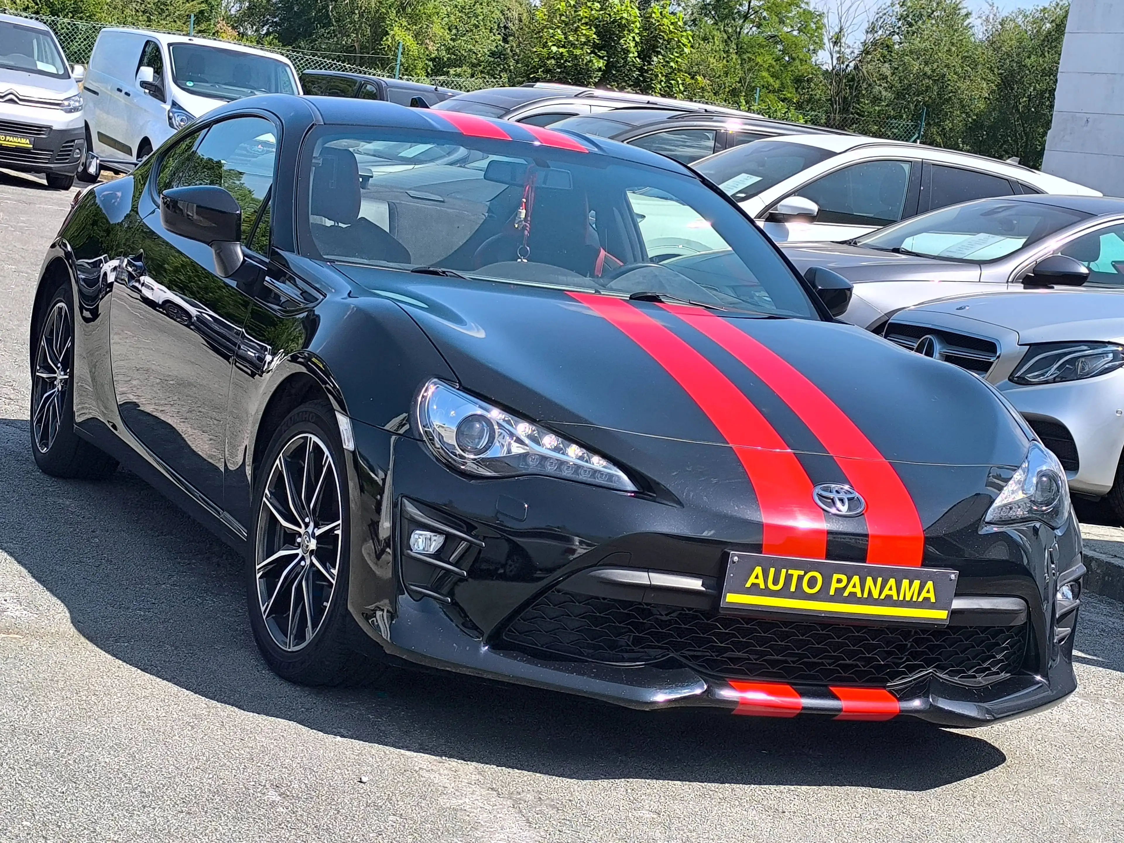 Toyota GT86 2.0i BOXER SPORT CUIR CLIM XENON FULL OPTIONS — photo 4