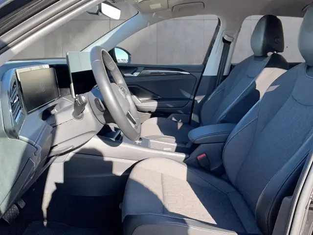 Volkswagen Tiguan view 9