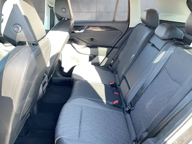 Volkswagen Tiguan view 10